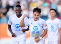 Nam Định bảo vệ thành công chức vô địch V.League