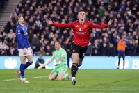 Benjamin Sesko tỏa sáng, đưa Man United trở lại top 4 Premier League