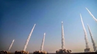 Mỹ không kích Iran sau vụ trực thăng Apache bị bắn hạ gần eo biển Hormuz