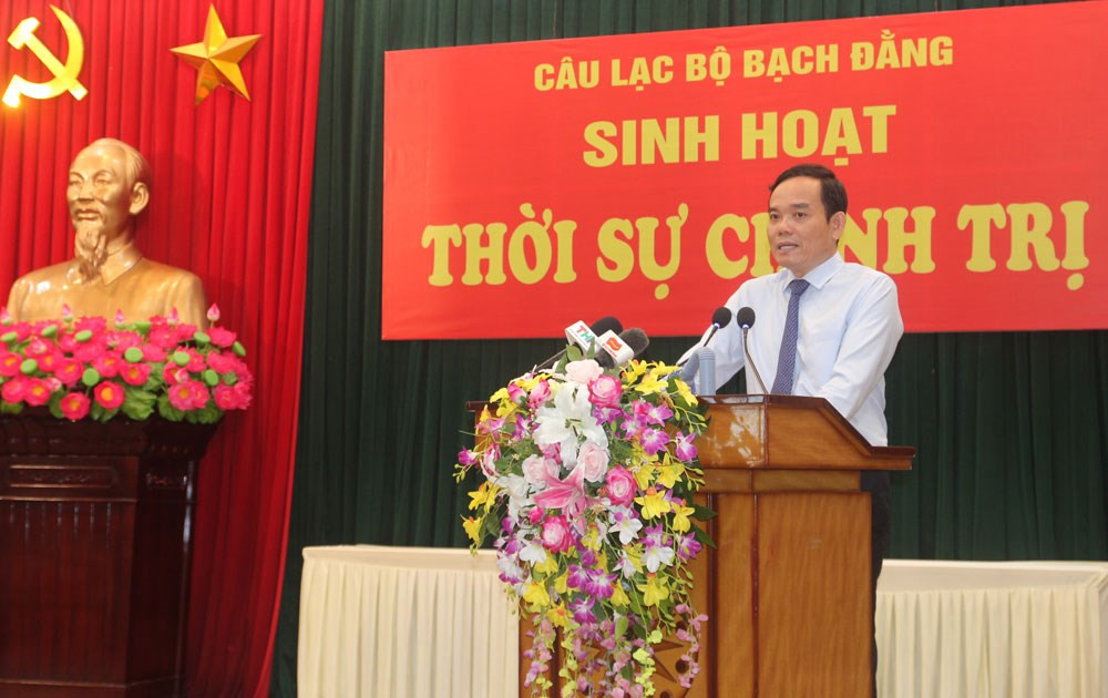 Bí thư Trần Lưu Quang