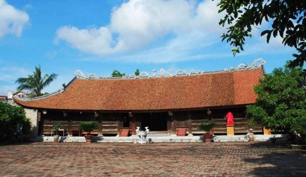 Đình Hàng Kênh, nơi được chọn tổ chức tour đêm