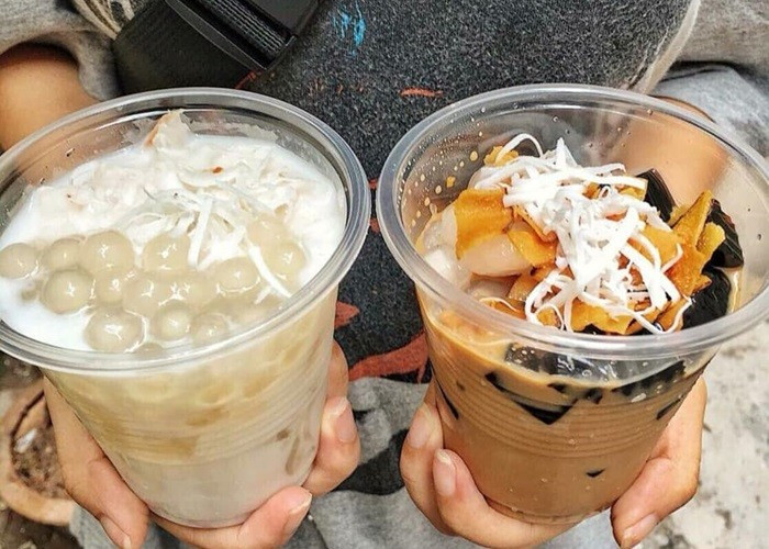 Chè dừa dầm