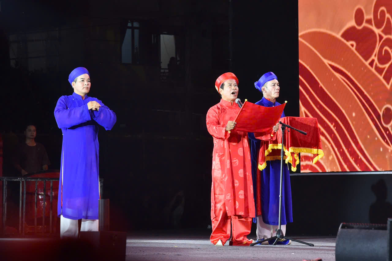 Nghi lễ văn tế đức Thánh Trần