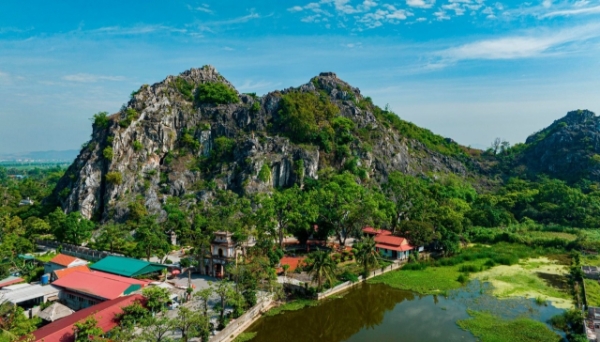 Khu vực động Kính Chủ, nơi từng được mệnh danh là động đẹp thứ 6 trời Nam