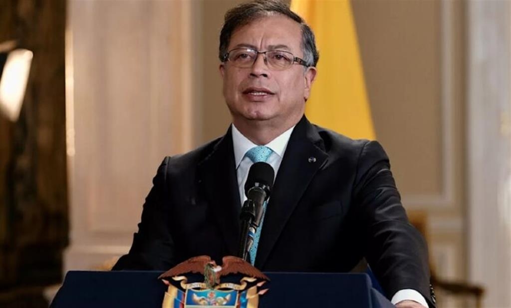 tong thong colombia gustavo petro